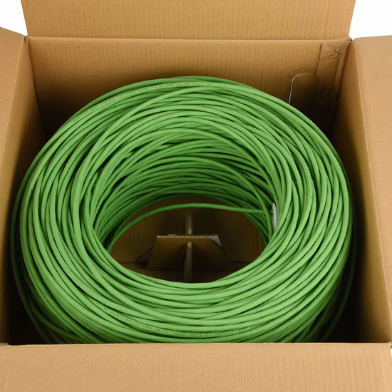 工場供給通信ネットワークケーブル Cat5e CAT6 UTP シールドなし CCA 305m 4ツイストペア 8コア 1000FT ソリッドLANケーブル