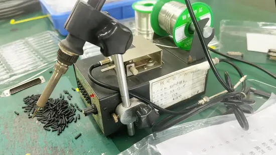 卸売価格産業用電線およびケーブル特殊シールドケーブルワイヤPE絶縁ケーブル（直接埋設、電話ケーブル）または海底下